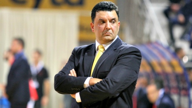 Αγγέλου: «Τα... συνήθη συστατικά»