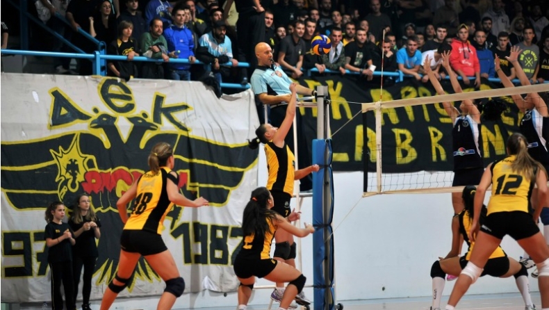Νίκη με τον κόσμο της η ΑΕΚ