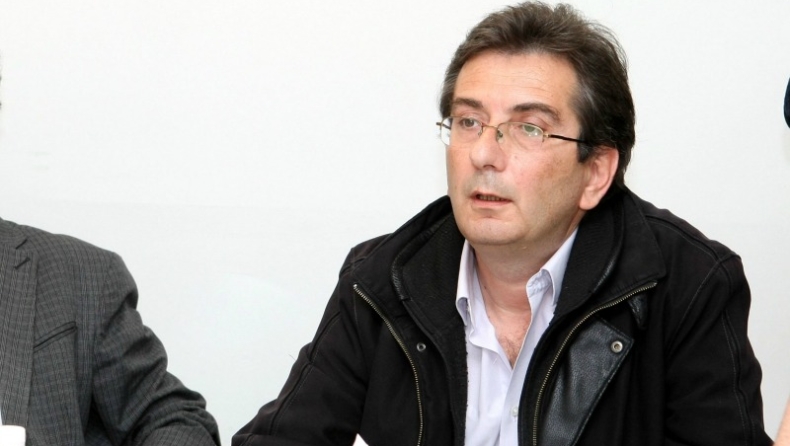 Παραιτήθηκε ο Μανωλόπουλος