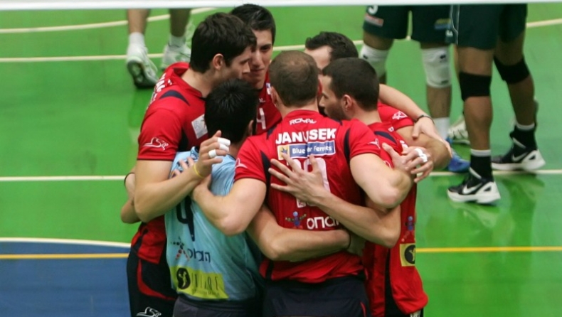 «Κούρσεψαν» και την Λαμία οι... πειρατές!