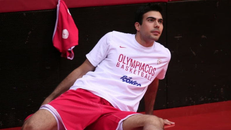 Γενέθλια στο παρκέ για τον Σλούκα (pic)