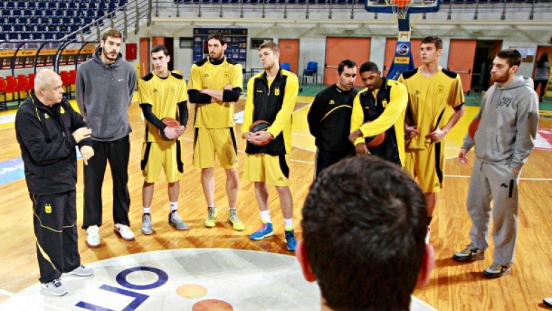 Μίνιτς: «Θα πηγαίνουμε βήμα-βήμα» (pics)