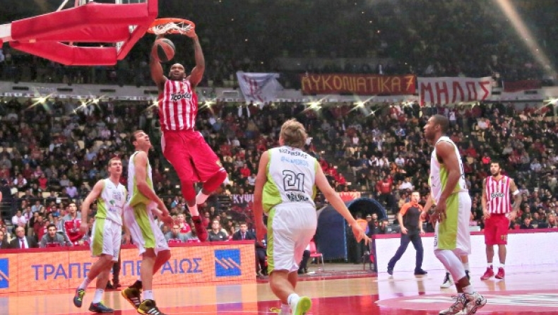 Ολυμπιακός - Ουνικάχα 73-55 (vid)