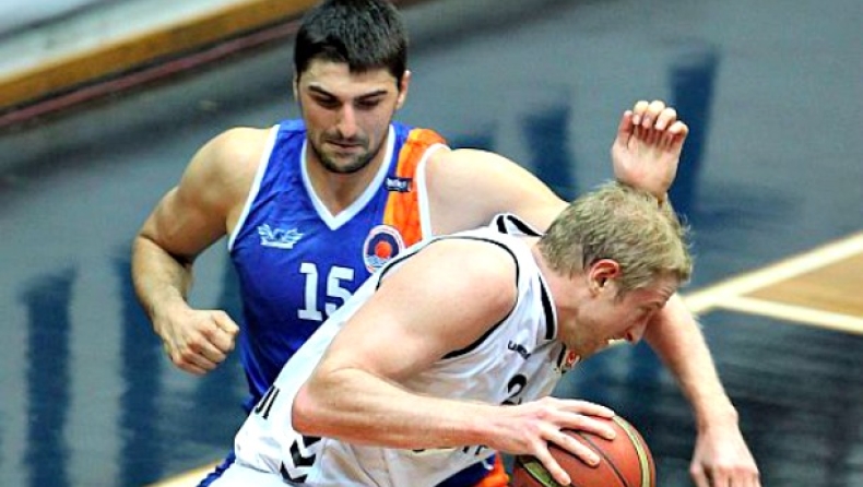 Σελτσούκ – Μπεσίκτας 58-61