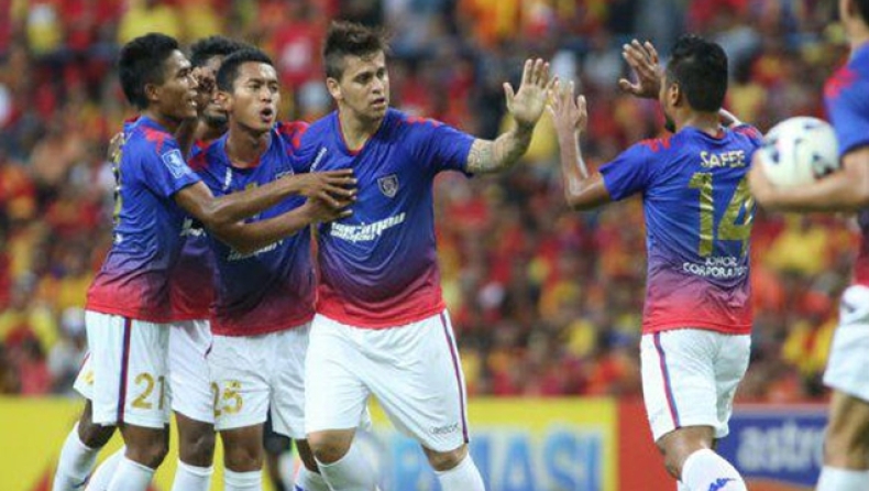 O Λιονέλ Νούνιες στη «Μηχανή του χρόνου»