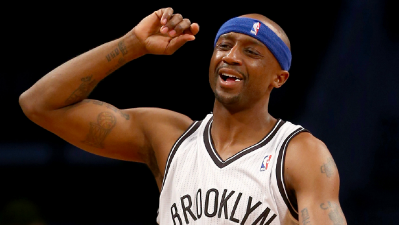 Αντίθετη διαδρομή για τους Θόρντον, Έβανς & Τέρι