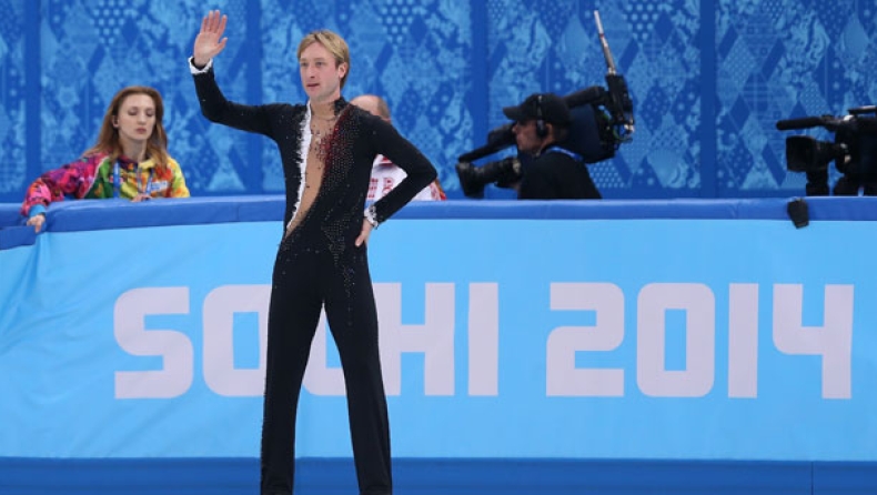 Αποχώρησε τραυματίας ο Πλουσένκο