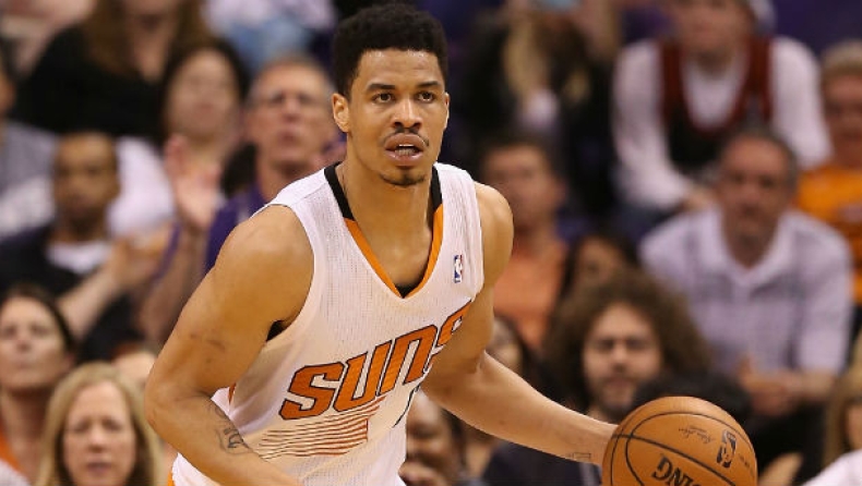 «Πέταξε» ο Τζέραλντ Γκριν! (vid)