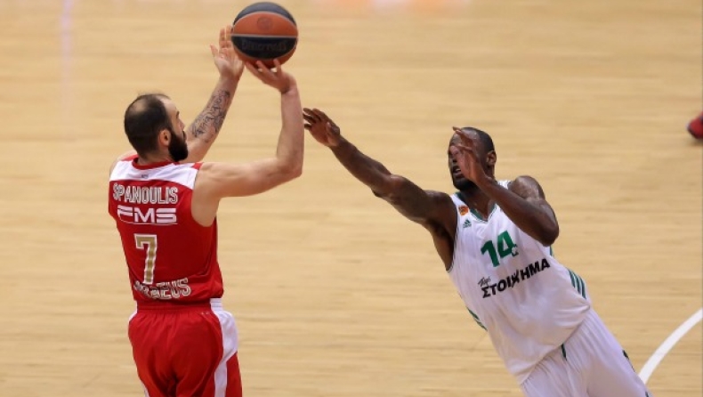 Ο αρχηγός... ξεκλείδωσε και «δεν ακούει»