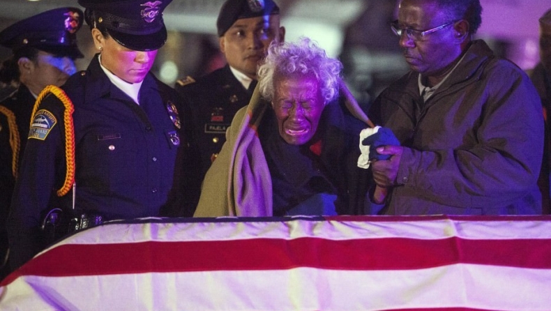 Οι 60 πιο συγκλονιστικές φωτογραφίες που έχουν τραβηχτεί ποτέ (pics)