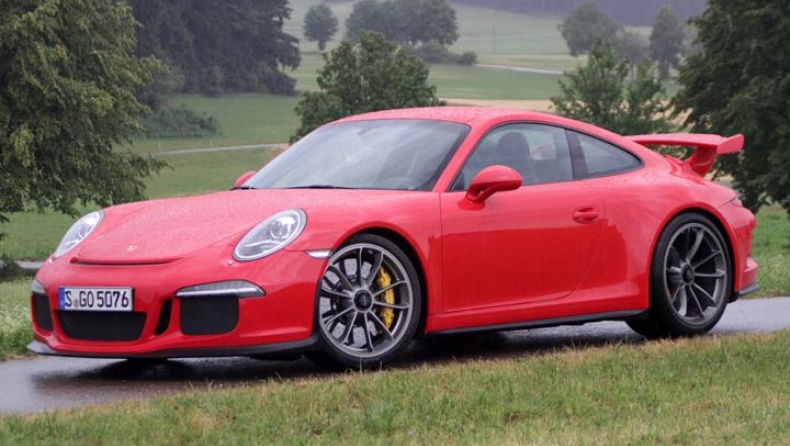 Ένα χρόνο ακόμα κάλυψη για τις Porsche 911 GT3