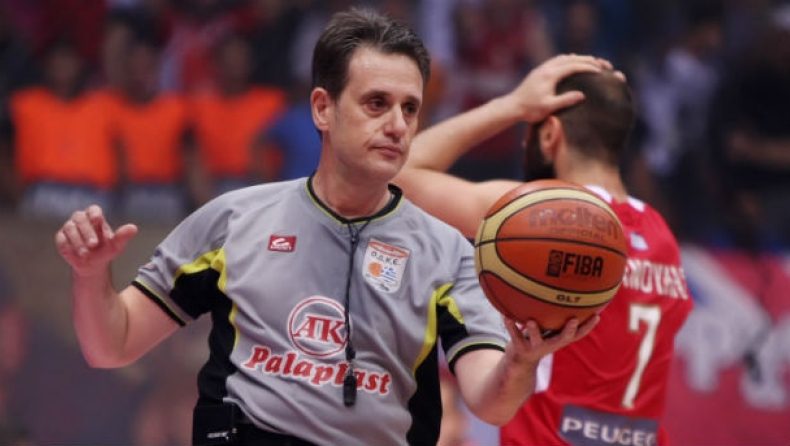 Οι διαιτητές των πρώτων τελικών