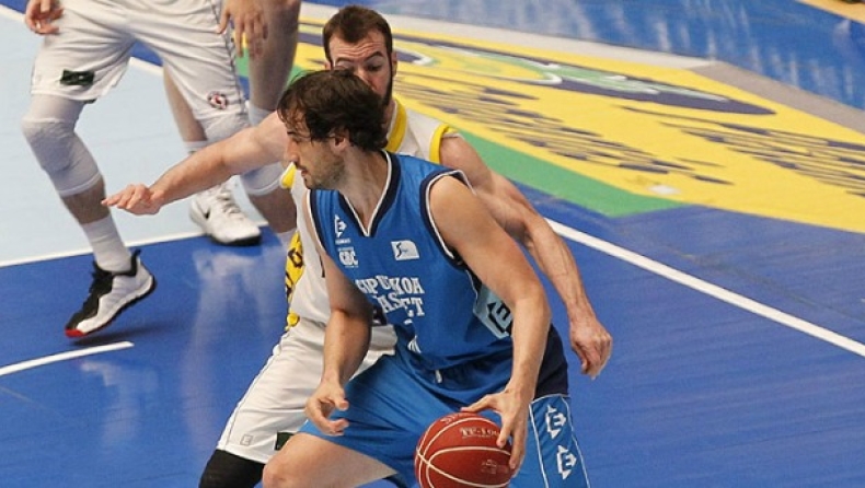 Λαγκούν Άρο - Βαγιαδολίδ 82-67