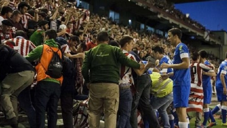 Γκρεμίστηκε εξέδρα στην Ισπανία (vid)