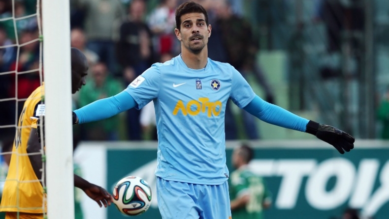 Στην Τενερίφη ο Ερνάντεζ