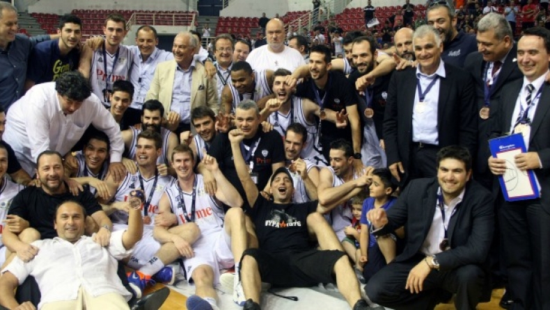 To... ασπρόμαυρο album του 2014 (vid)