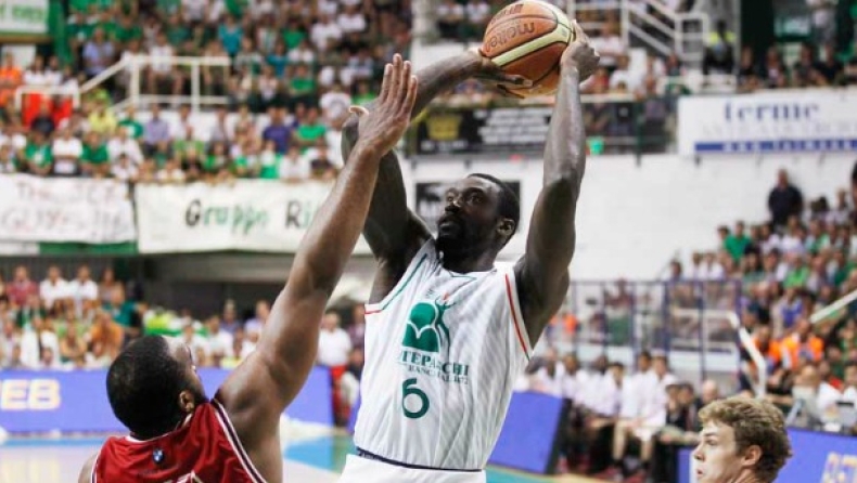 Άφησε τον Χάντερ και πάει γι' άλλον ο Παναθηναϊκός