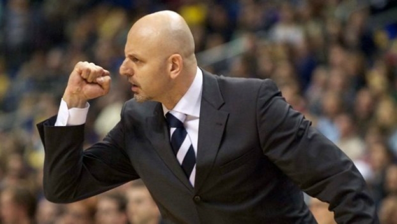 Συνεχίζει στην Άλμπα ο Ομπράντοβιτς (pic)