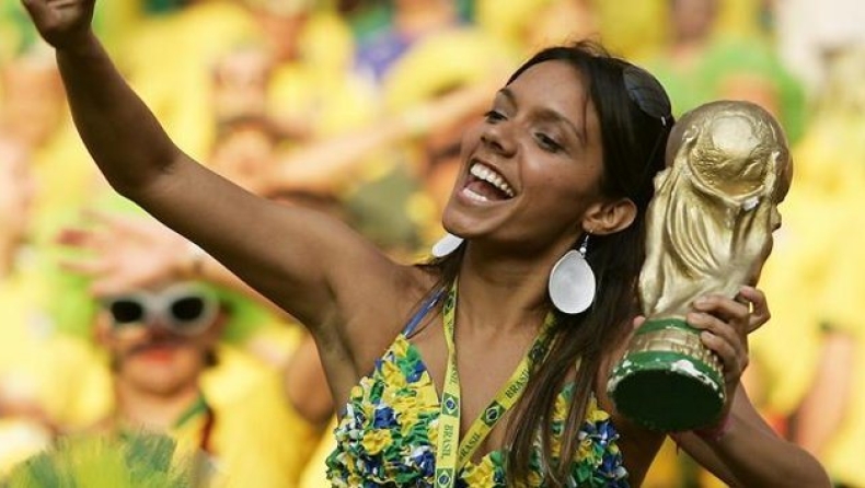 Τα... sexy κορίτσια της Βραζιλίας ετοιμάζονται για το Μουντιάλ! (pics)