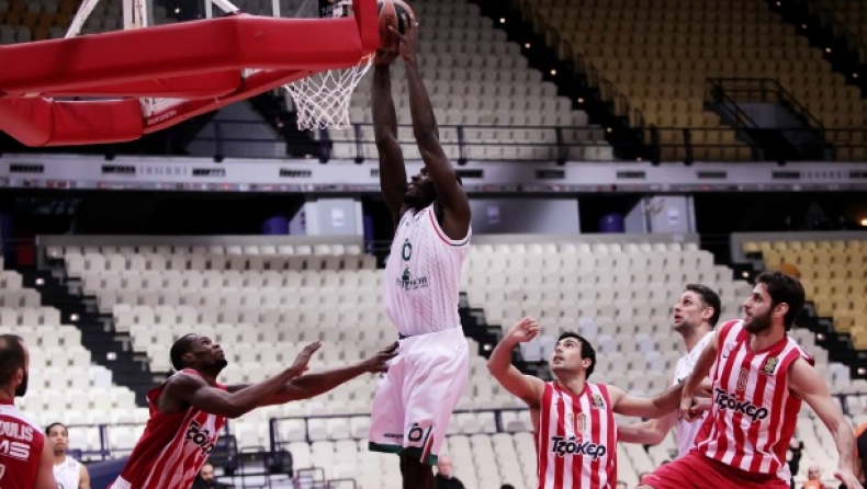 Κοντά στον Χάντερ ο Ολυμπιακός