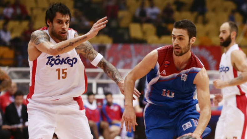 Στην Ελευσίνα και ο Αθανασούλας!