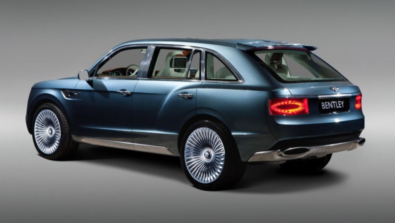 Στην παραγωγή η νέα Bentley SUV