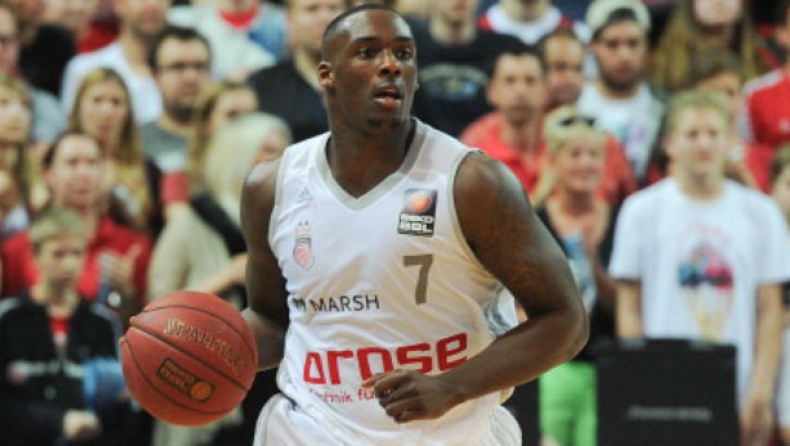 Ενίσχυση με Σάντερς για τη Σάσαρι