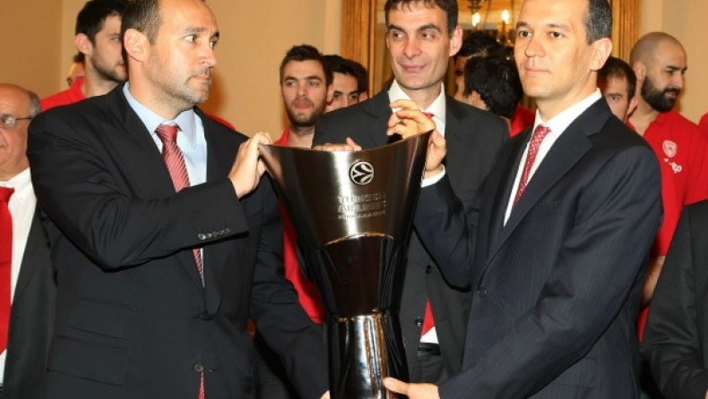 Επιστρέφει ο Μπαρτζώκας από το Λας Βέγκας