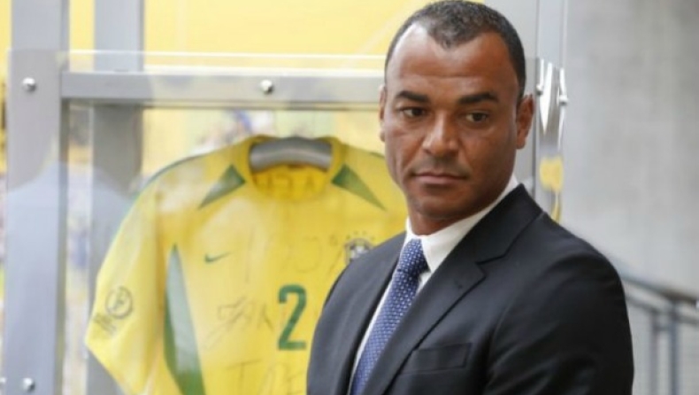 Έδιωξαν τον Καφού από τα αποδυτήρια της Βραζιλίας!