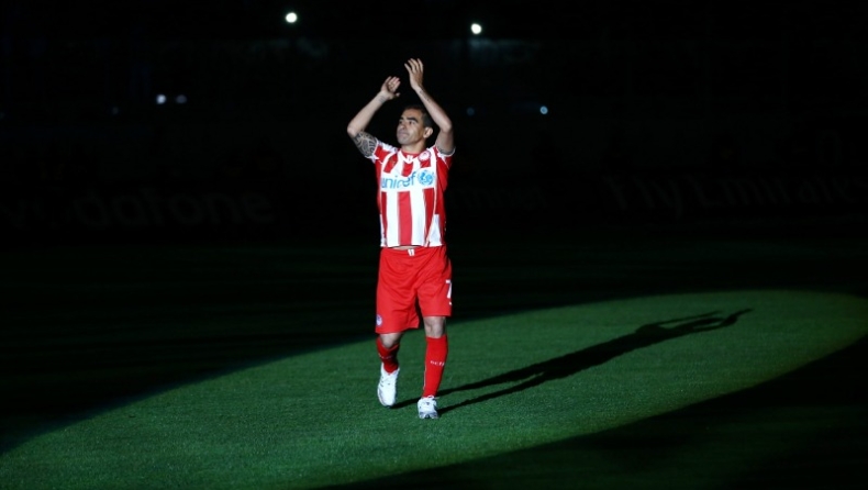 To τελευταίο ερυθρόλευκο... τανγκό! (vids)