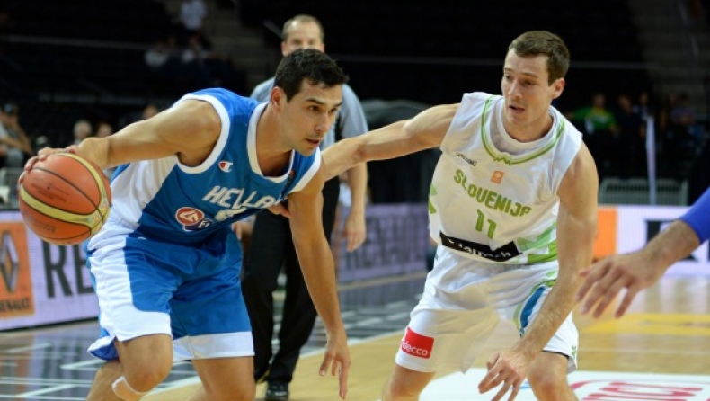 Κοντά στα παιδιά ο Ντράγκιτς (vid)