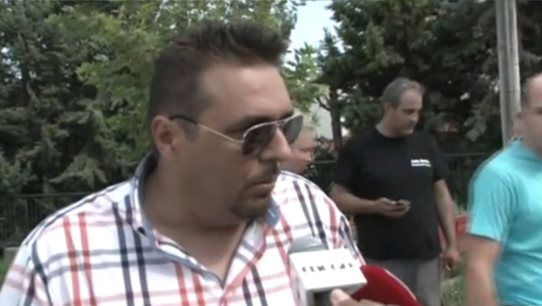 "Αρπαξε το αμάξι με το παιδί μου"