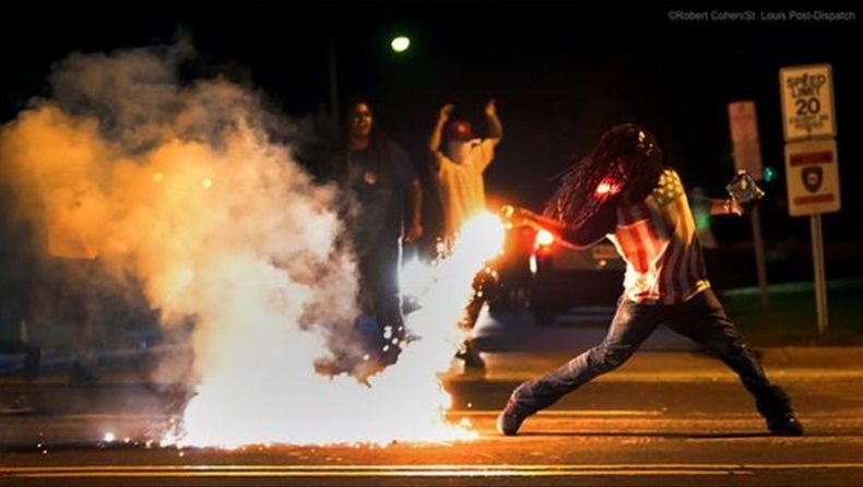 Οργή χωρίς τέλος στο Φέργκιουσον (pics&vds)