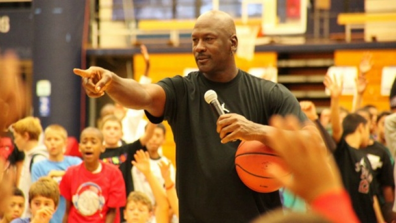 ΑγAIRαστος! (vid)