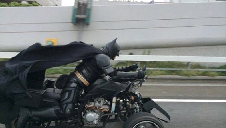 O Batman αναστατώνει το Τόκιο