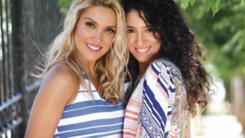 Η Ελενα και η αδελφή της (pics)