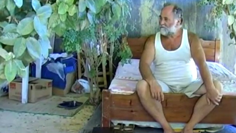 Ένας άστεγος με... γούστο (vid)