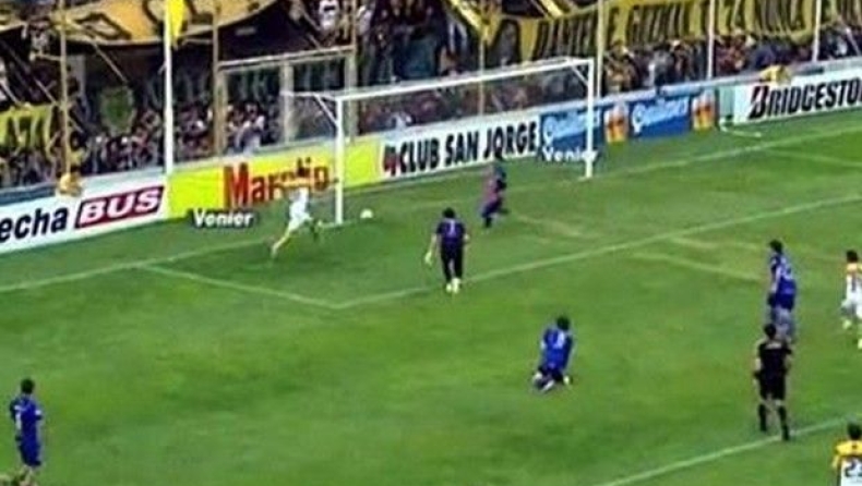 Μπόρχα σε άδειο τέρμα... άουτ! (vid)