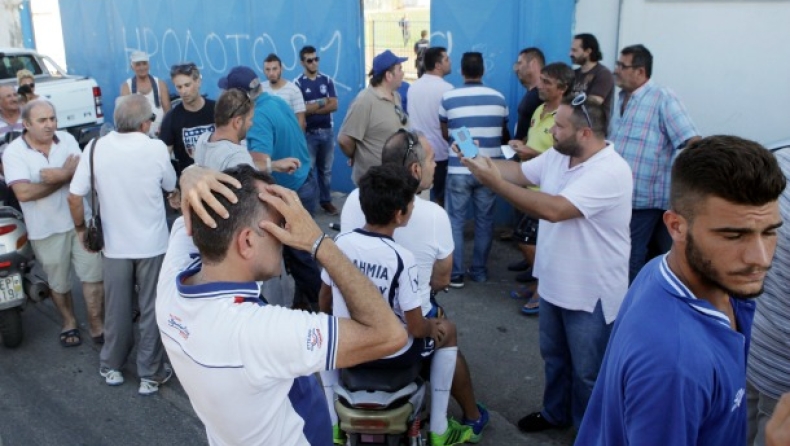 Λέω να βαρέσω αναβολή!