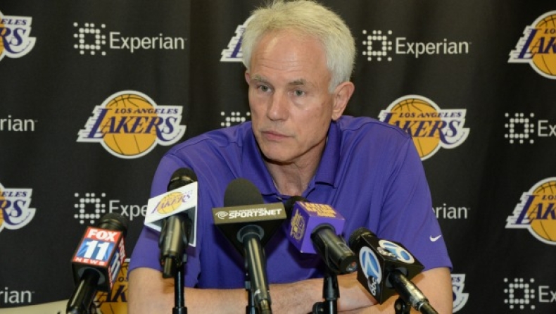 Κάπτσακ: «Θα επιστρέψει με 30-35 πόντους ο Κόμπι»