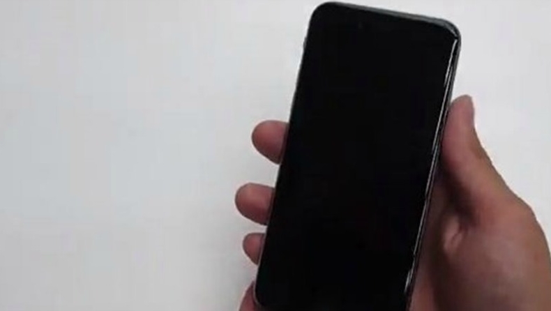 Αυτό είναι το πολυαναμενόμενο iPhone 6 (vids)