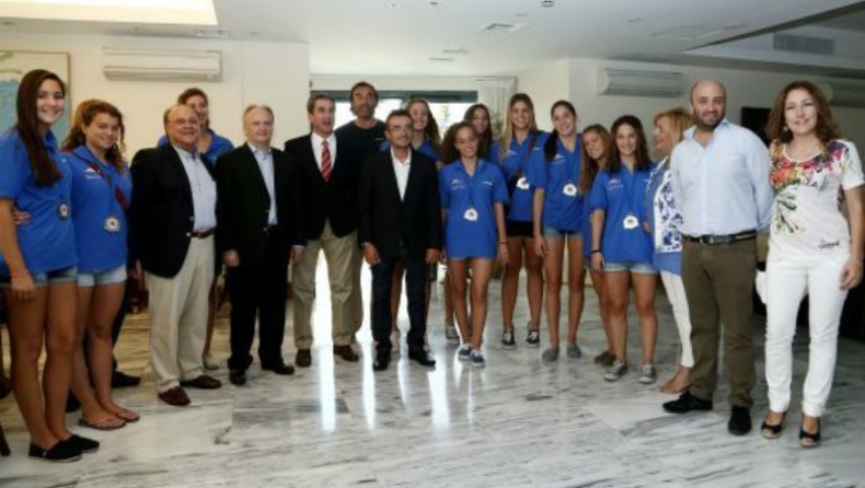 Ζήτησαν ανοικτά κολυμβητήρια οι πρωταθλήτριες