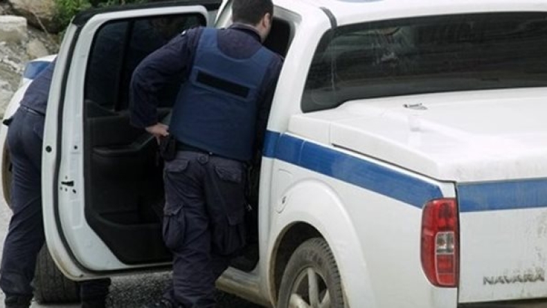 Πιστολιές στη Μανωλάδα