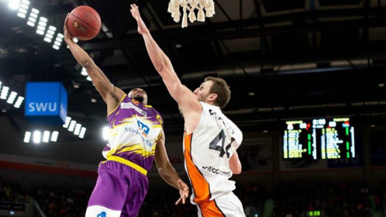 Πίσω στη Λιμόζ ο Πλέιστεντ