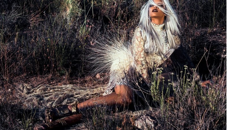 Μια... διαφορετική Rihanna! (pics)