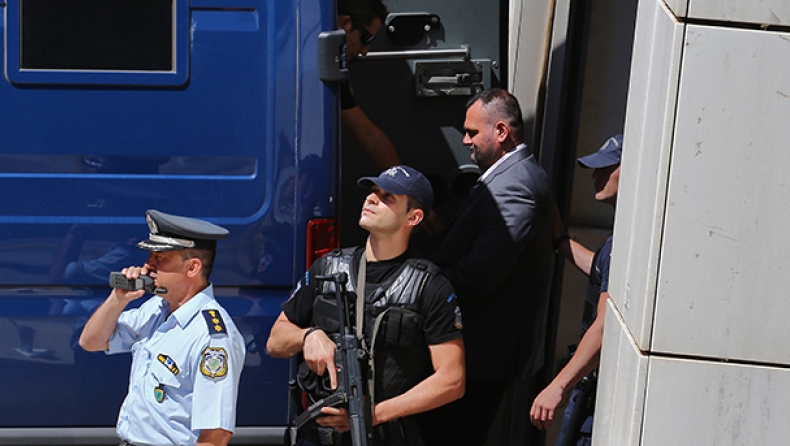 Νέες αποκαλύψεις «καίνε» τον Λαγό
