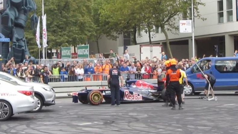 Τράκαρε ο 16χρονος Max Verstappen (video)