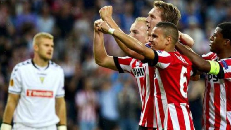 Αϊντχόφεν - Εστορίλ 1-0