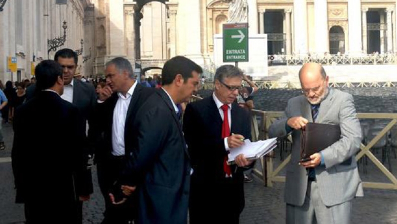 Πάπας σε Τσίπρα: Μελωδία η γλώσσα σας