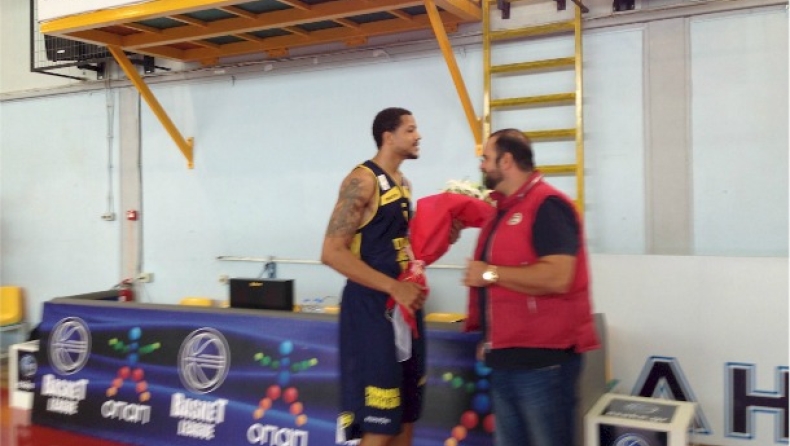 Νέα Κηφισιά – Ροβινάρι 63-69